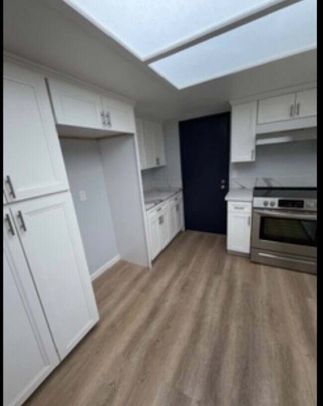 Foto del edificio - 9507 Petite Ln