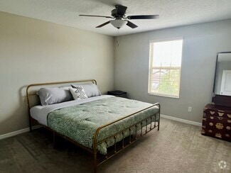 Building Photo - 352 Argyll Dr