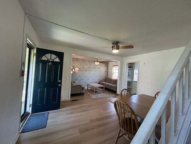 Foto del edificio - 8458 Quincy St