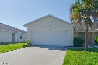 Building Photo - 9120 Aegean Cir