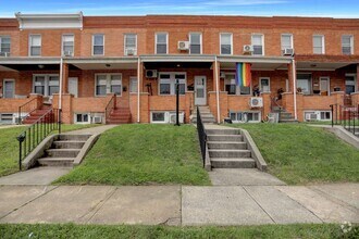 Building Photo - 434 Folcroft St