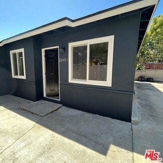 Building Photo - 5240 1/2 Navarro St
