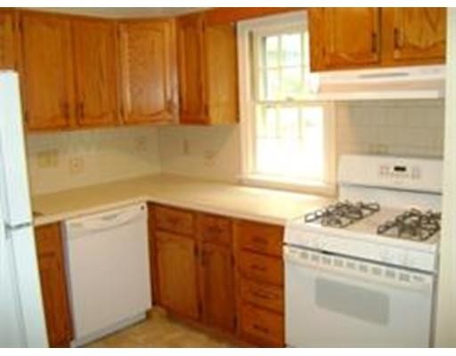 Building Photo - 105 King George Dr