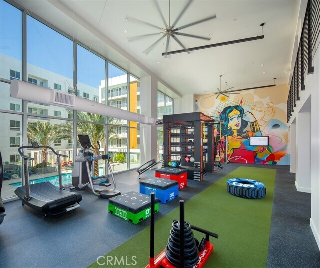 Foto del edificio - 6235 Topanga Canyon Blvd