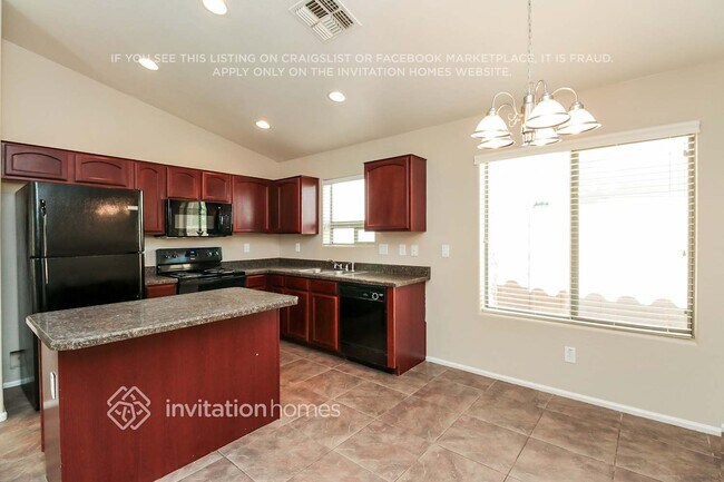 Foto del edificio - 40084 W Sanders Way
