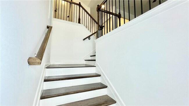 Foto del edificio - 436 Fieldview Ln