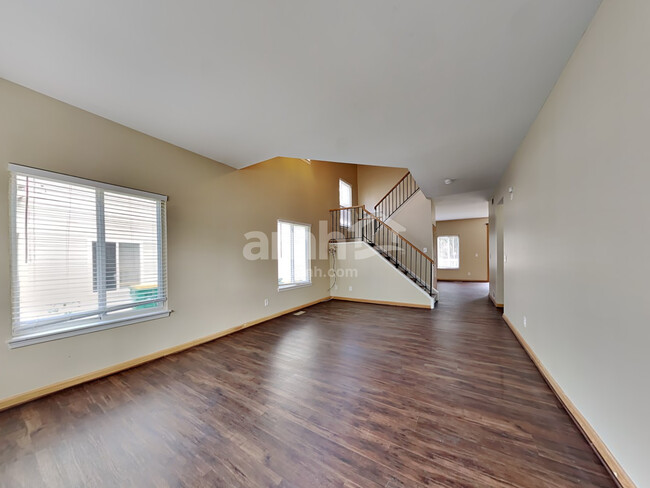 Building Photo - 14017 Emerald Court