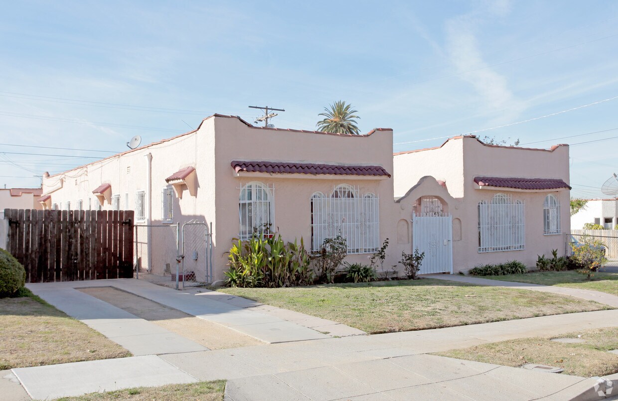 Primary Photo - 7001 Arlington Ave