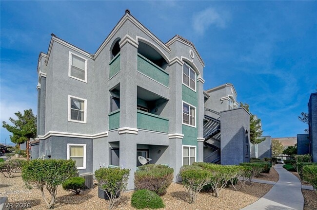 Building Photo - 6955 N Durango Dr