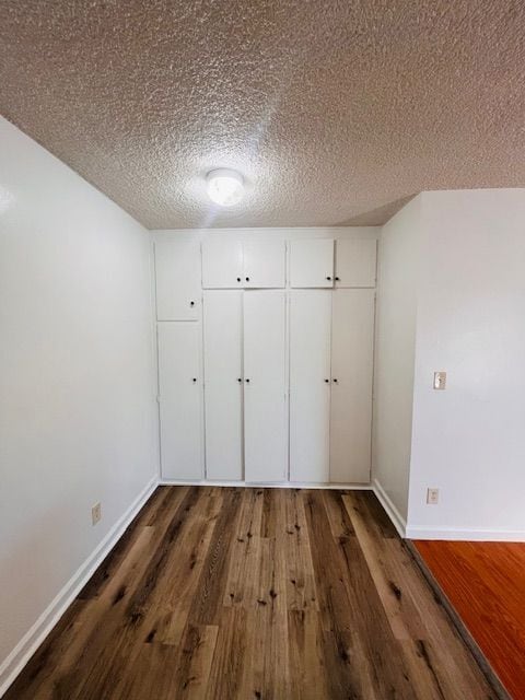 Foto del edificio - 1260 Beachwood Dr