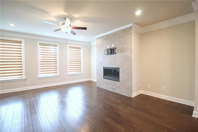 Building Photo - 5479 Terrace Bend Pl