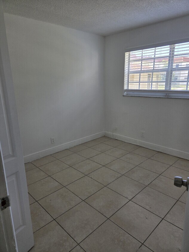 Foto del edificio - 9534 SW 143rd Ct