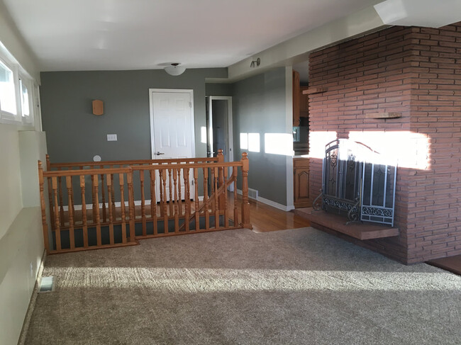 Foto del edificio - 1779 S Foothill Dr