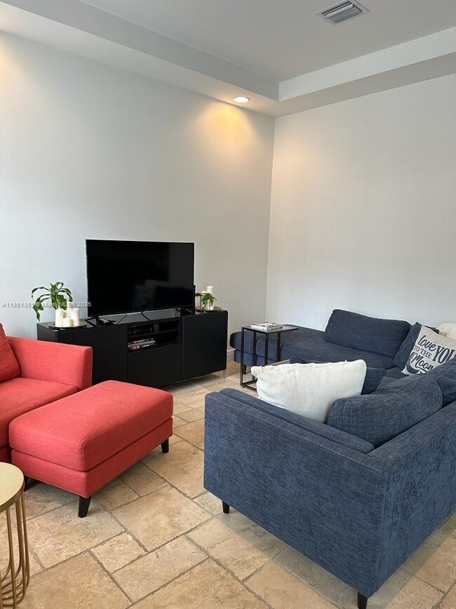 Foto del edificio - 5172 NW 84th Ave