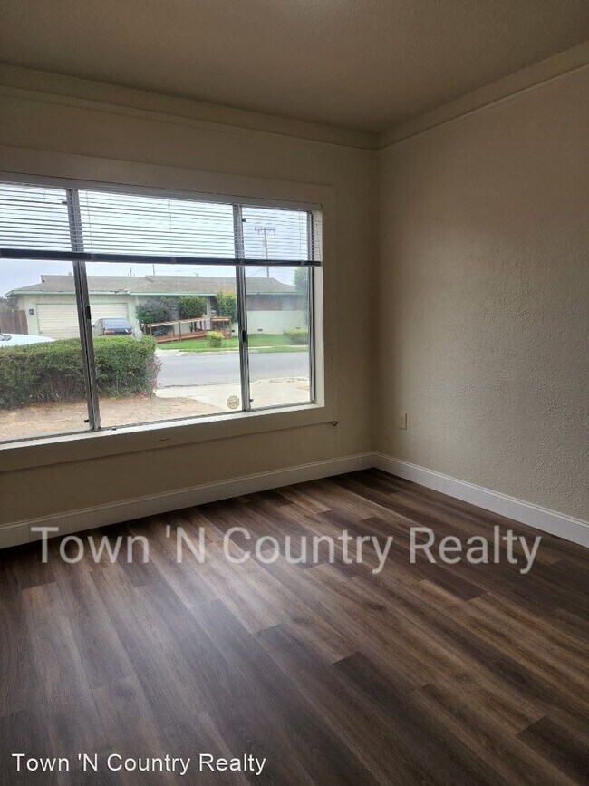 Building Photo - 2 br, 1 bath House - 323 Dixi Street