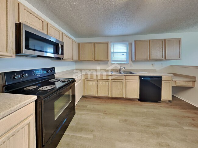 Foto del edificio - 3913 Country Ln