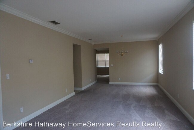 Foto del edificio - 4 br, 2 bath House - 1255 Greenley Ave,
