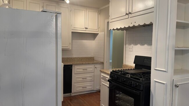 Foto del edificio - 2714 29th St