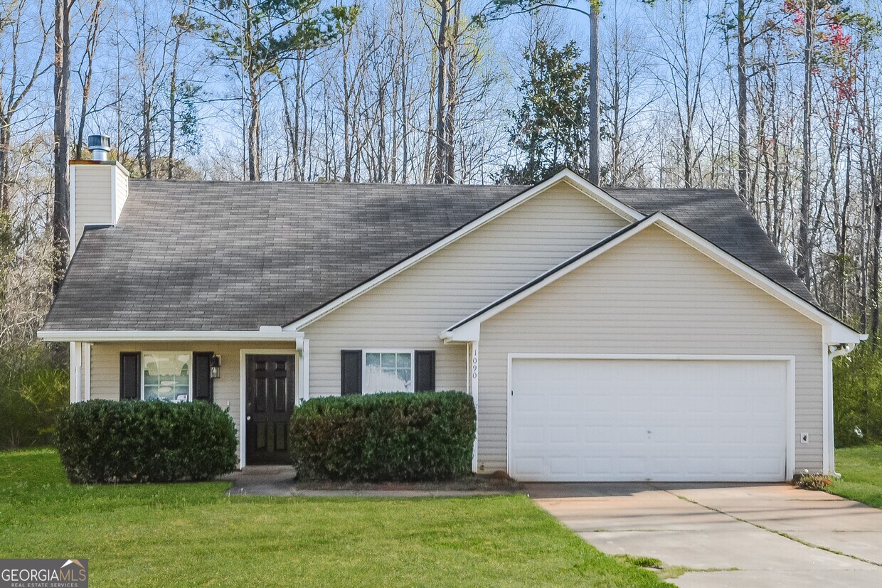 Primary Photo - 1090 Overlook Dr
