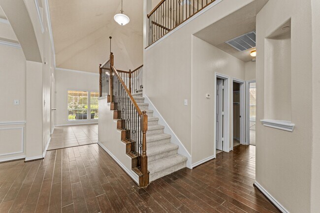 Building Photo - 20698 Oakhurst Meadows Dr