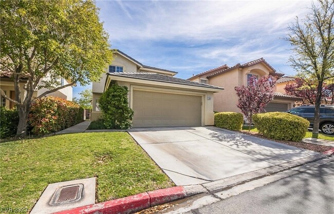 Building Photo - 9360 Canalino Dr
