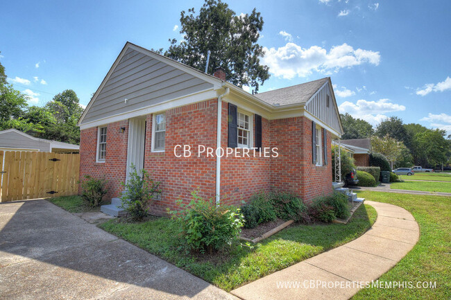 Foto del edificio - Cute East Memphis Neighborhood