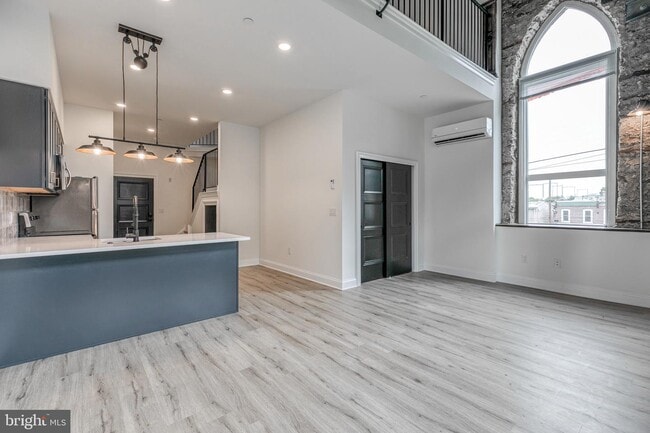 Building Photo - 141 Krams Ave