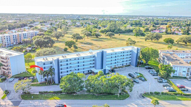 Foto del edificio - 5301 NW 2nd Ave