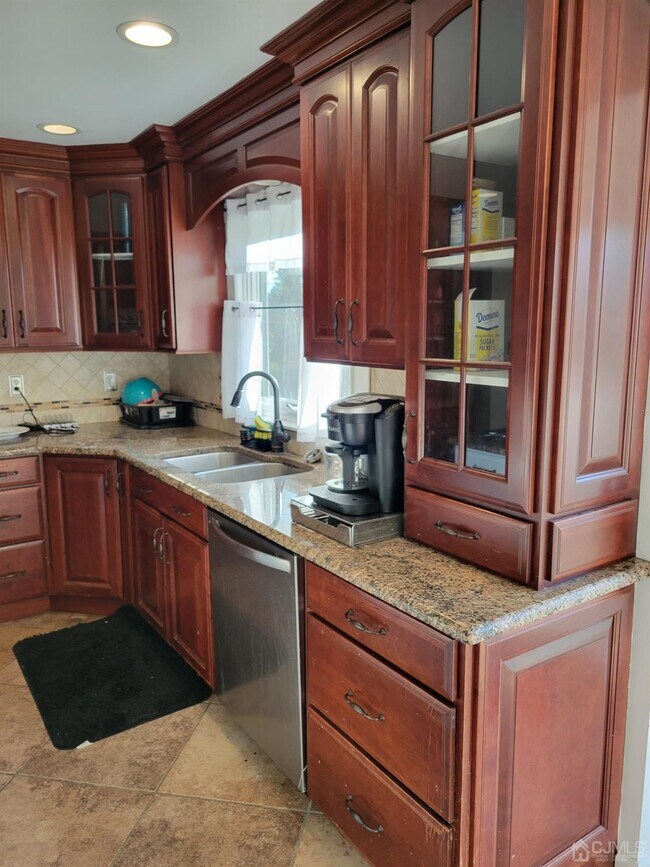 2 Groendyke Cir, Millstone, NJ 08535 House Rental in Millstone, NJ