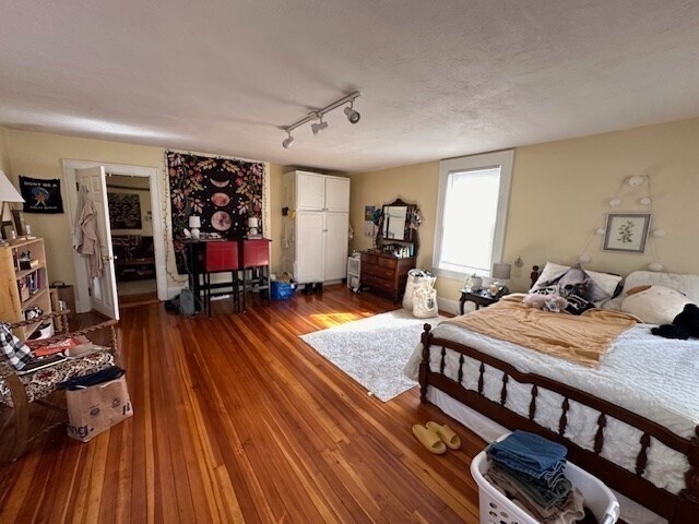 Foto del edificio - 68 Conz St