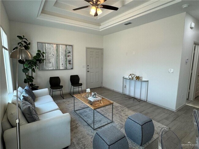 Foto del edificio - 7806 N 58th St
