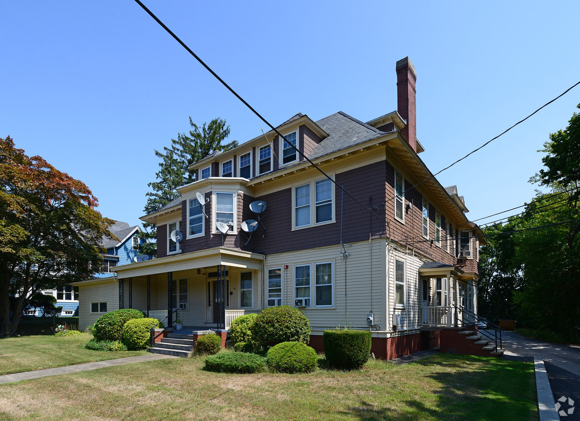 79 Wood Ave, Woonsocket, RI 02895 Apartments in Woonsocket, RI