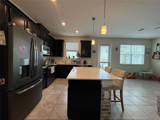 Foto del edificio - 2905 Title St