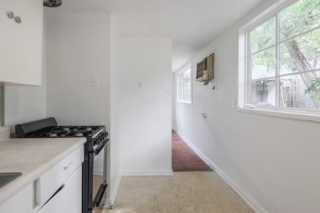 Building Photo - 3400 Lafayette Ave