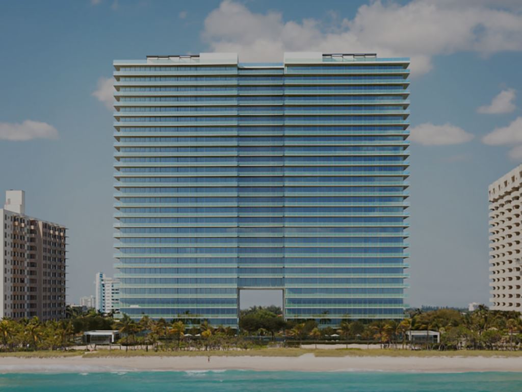 Building Photo - 10201 Collins Ave