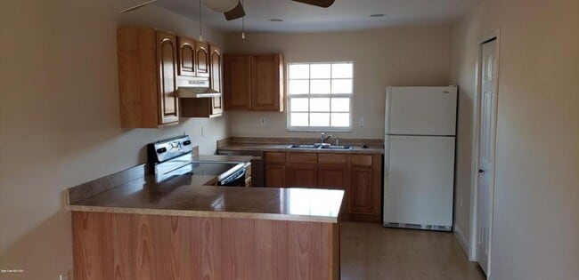 Foto del edificio - 255 Ulster Ln