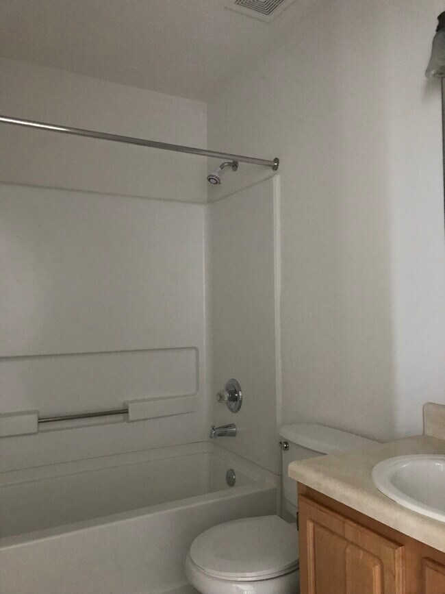 4109 Otter Creek Dr, Amelia, OH 45102 Townhome Rentals in Amelia OH