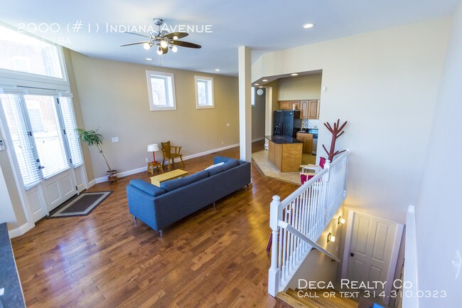 Building Photo - 2 Bedroom Apartment