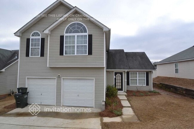 Building Photo - 4303 Arabian Way SW