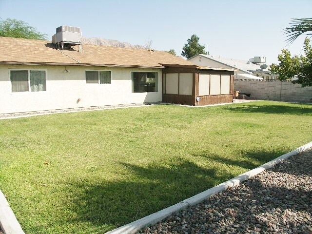Building Photo - COMING SOON 10/15/2024!!!  BEAUTIFUL 3BD/2...