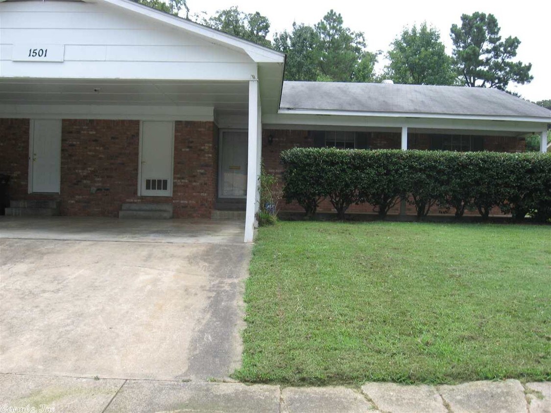1501 Northwick Ct, Little Rock, AR 72227 House for Rent in Little Rock, AR