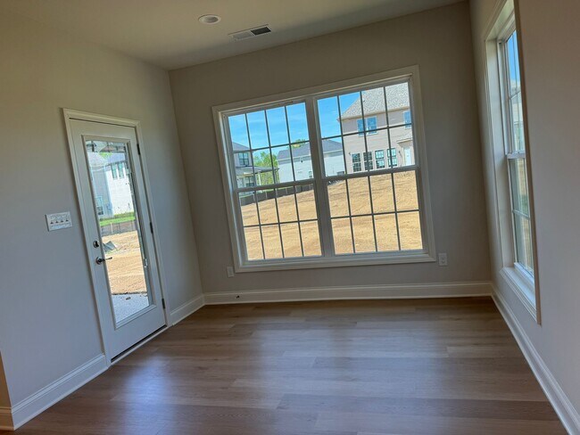 Foto del edificio - 3603 Waltham Dr