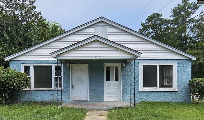 Building Photo - 202 Crawford Rd