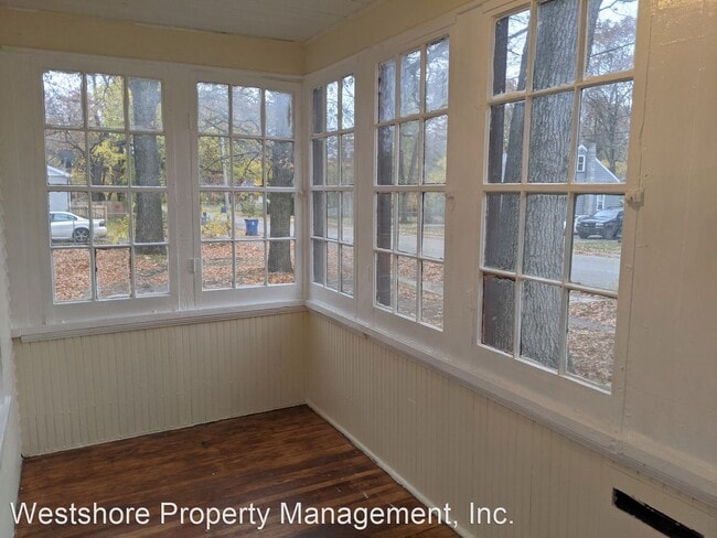 Building Photo - 1 br, 1 bath House - 3200 5th St