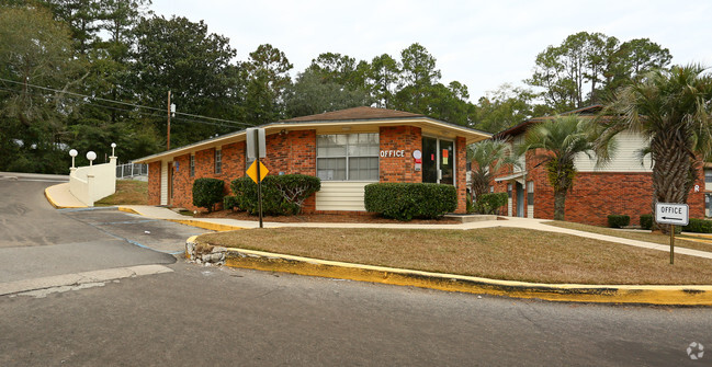 Building Photo - Rockbrook Garden Apartments