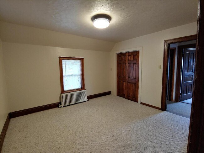 1st Bedroom - N70W5528 Bridge Rd