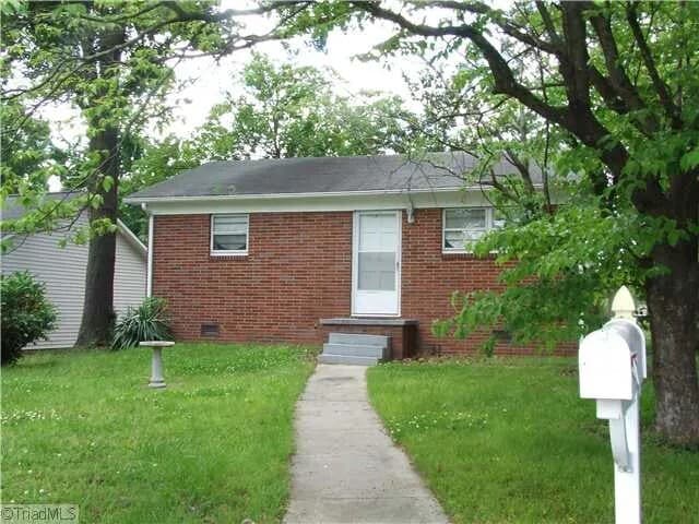 Primary Photo - 202 Bingham St
