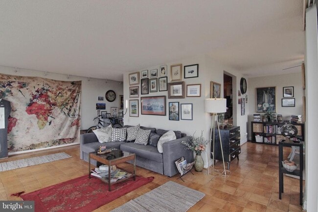 Foto del edificio - 4515 Willard Ave
