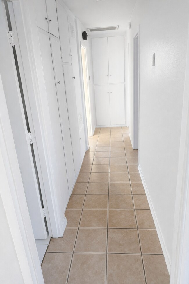 Foto del edificio - 526 E Nugent St