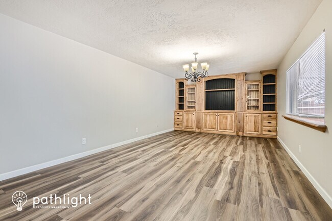 Building Photo - 470 East 350 South, Santaquin, UT, 84655